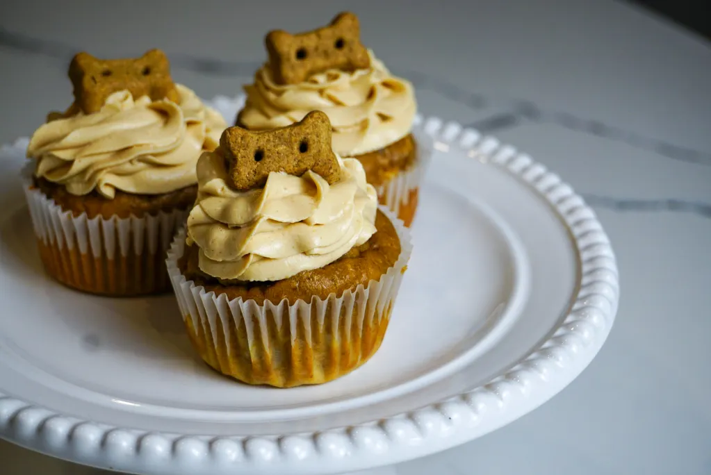 Still busy baking Dog Cupcake recipe